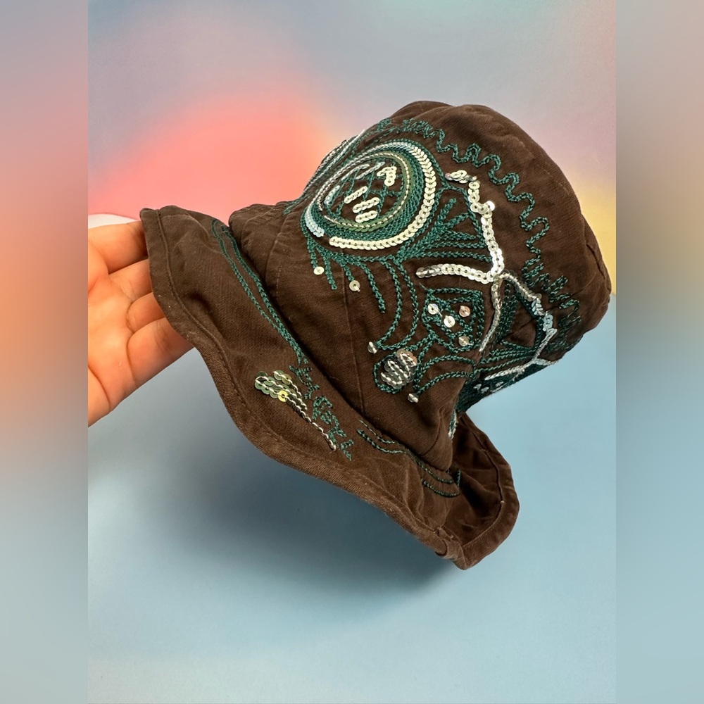 DIESEL Hand-Embroidered Art Bucket Hat